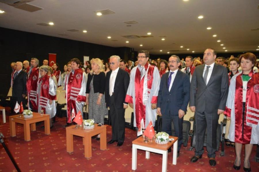 https://cmsapi.yeniyuzyil.edu.tr/news-media/a682cf32-bdfc-4056-be76-be0a446c5e9b1.JPG