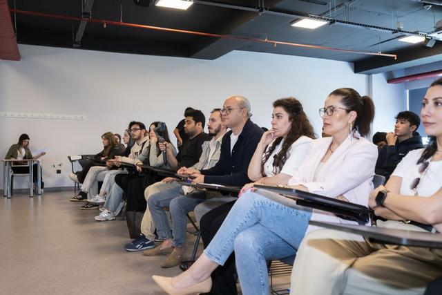 https://cmsapi.yeniyuzyil.edu.tr/news-media/big/178d1c6f-4af4-4a3e-abb4-8674329c14403.jpg