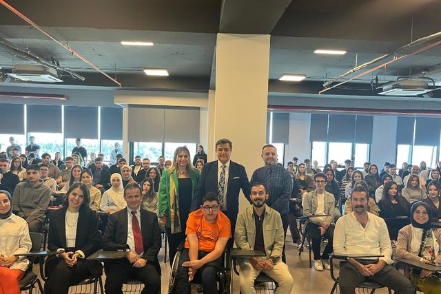 https://cmsapi.yeniyuzyil.edu.tr/news-media/big/3650b29b-cb1f-4c08-88b9-98a79b93a3e05.jpg