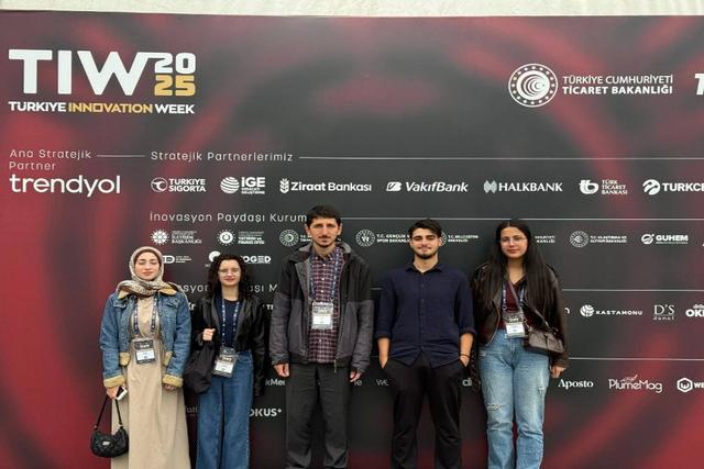 https://cmsapi.yeniyuzyil.edu.tr/news-media/big/39e0bd79-ffb7-47ab-aec8-631fb68640b43.jpeg
