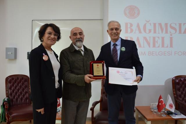 https://cmsapi.yeniyuzyil.edu.tr/news-media/big/4e7132f7-19d9-4374-a37b-05313ddaf46e32.JPG
