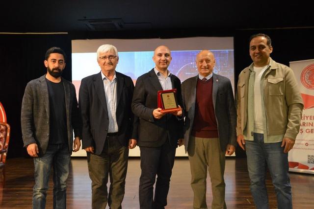 https://cmsapi.yeniyuzyil.edu.tr/news-media/big/52f4a36d-6135-47d2-83c6-c022a7e9d2cb7.JPG