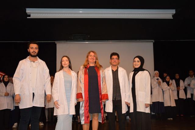 https://cmsapi.yeniyuzyil.edu.tr/news-media/big/55bfa816-192e-4d68-b91a-b253375ac9c722.JPG