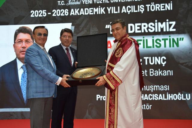 https://cmsapi.yeniyuzyil.edu.tr/news-media/big/60f6b725-5f46-4c6b-b32a-94e842579e4618.JPG