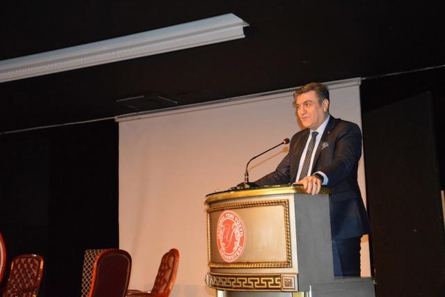 https://cmsapi.yeniyuzyil.edu.tr/news-media/big/62864098-63ec-452c-9d88-dbee084bed901.JPG
