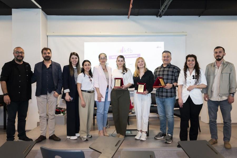 https://cmsapi.yeniyuzyil.edu.tr/news-media/big/68b80575-9801-4bf5-853a-d905ae1e4cc94.jpg