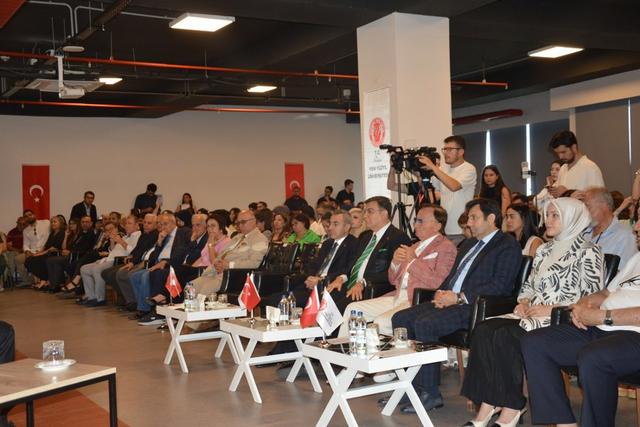 https://cmsapi.yeniyuzyil.edu.tr/news-media/big/69a61d85-726f-40fc-af84-ddd1b4ee641024.JPG