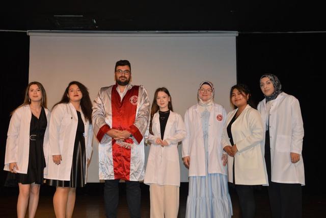 https://cmsapi.yeniyuzyil.edu.tr/news-media/big/70094080-fbb8-4691-967e-875d826ed07f23.JPG