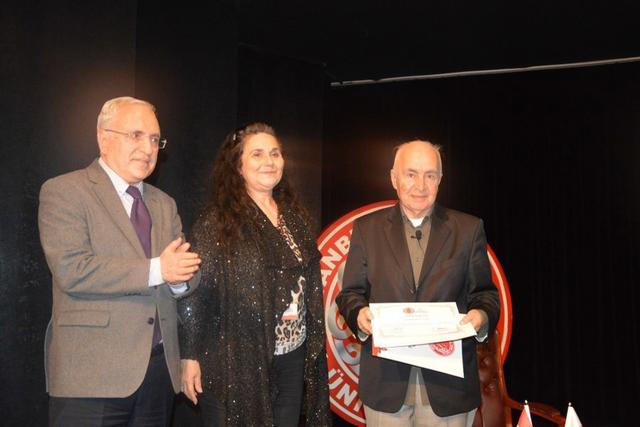 https://cmsapi.yeniyuzyil.edu.tr/news-media/big/81b9d745-377d-4180-ae1c-1ccb60be8bb34.JPG