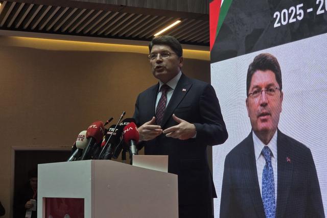 https://cmsapi.yeniyuzyil.edu.tr/news-media/big/b2698829-145f-4578-b068-a586e341d21814.jpg