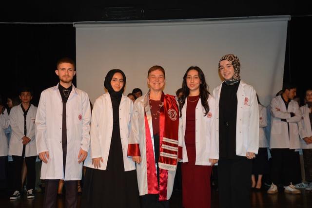 https://cmsapi.yeniyuzyil.edu.tr/news-media/big/baff95f6-0ce9-4eb9-9236-6818d7b1a1c827.JPG