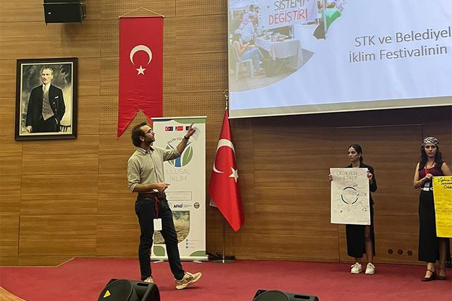 https://cmsapi.yeniyuzyil.edu.tr/news-media/big/c13dff2d-a51b-4edc-a643-ac4ea7be90f02.JPG