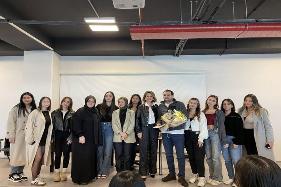 https://cmsapi.yeniyuzyil.edu.tr/news-media/big/c28fc3c8-fec1-49c0-9d6f-d4f3412b51fe4.jpg
