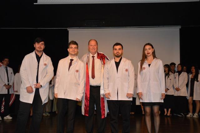 https://cmsapi.yeniyuzyil.edu.tr/news-media/big/dbb2c713-67a8-4095-b9ce-85a4ed933e6420.JPG