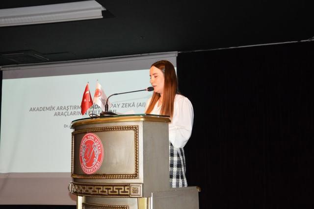 https://cmsapi.yeniyuzyil.edu.tr/news-media/big/e0e9f02f-172f-4acd-9f1c-ee6513fc6aad2.JPG