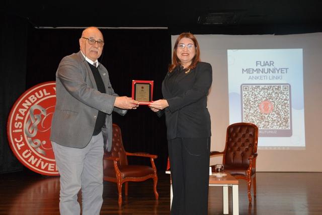 https://cmsapi.yeniyuzyil.edu.tr/news-media/big/e2f30b8b-38e1-458b-bf72-856b4ee55cb05.JPG