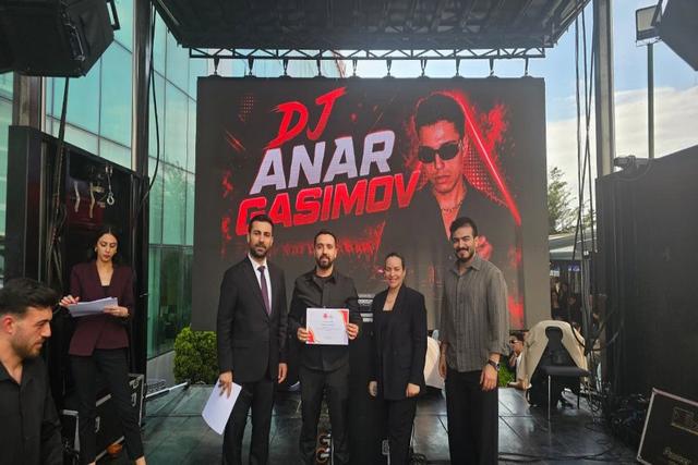 https://cmsapi.yeniyuzyil.edu.tr/news-media/big/f0d92044-c378-4954-b516-63eeb363f6f7101.jpeg