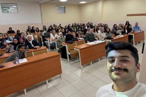https://cmsapi.yeniyuzyil.edu.tr/news-media/thumb/a3117a74-c6ba-44cf-aa10-ef569130c47e1.jpg