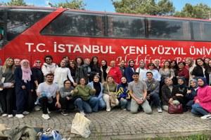 https://cmsapi.yeniyuzyil.edu.tr/news-media/thumb/dcef9a00-4f5c-44eb-bf27-c76f04ee55e05.jpg