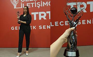 https://content.yeniyuzyil.edu.tr//upload/haber/2020/4066//banner/32a27659360.jpg