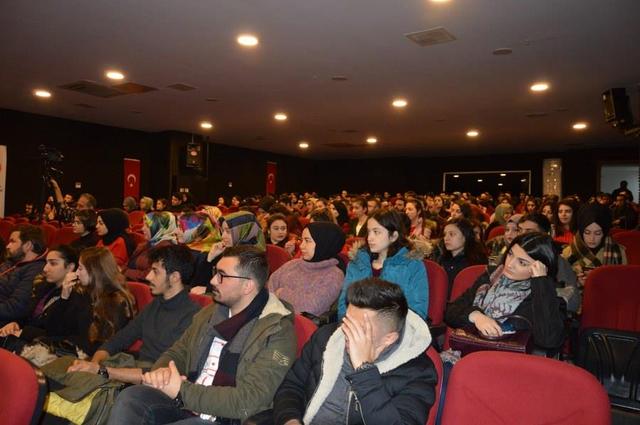 https://content.yeniyuzyil.edu.tr/upload/galeri/2019/2841/big/3.JPG