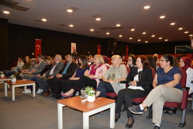 https://content.yeniyuzyil.edu.tr/upload/galeri/2019/3060/big/2.JPG