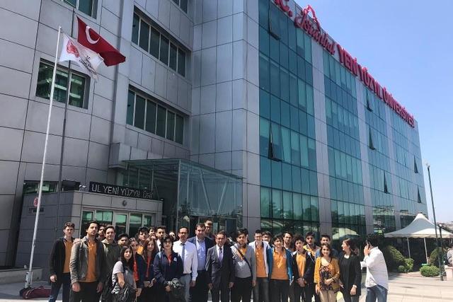 https://content.yeniyuzyil.edu.tr/upload/galeri/2019/3068/big/39.jpg