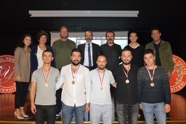 https://content.yeniyuzyil.edu.tr/upload/galeri/2019/3400/big/16.JPG