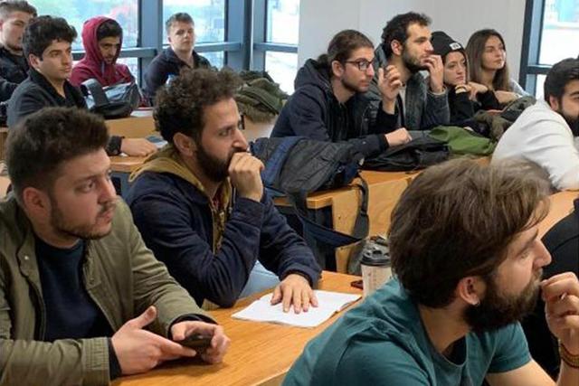 https://content.yeniyuzyil.edu.tr/upload/galeri/2019/3487/big/2.jpg
