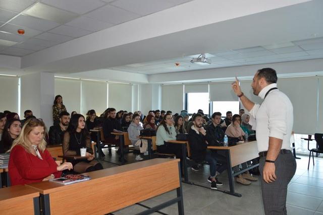 https://content.yeniyuzyil.edu.tr/upload/galeri/2019/3525/big/3.JPG