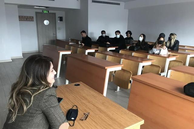 https://content.yeniyuzyil.edu.tr/upload/galeri/2021/4727/big/2.jpg