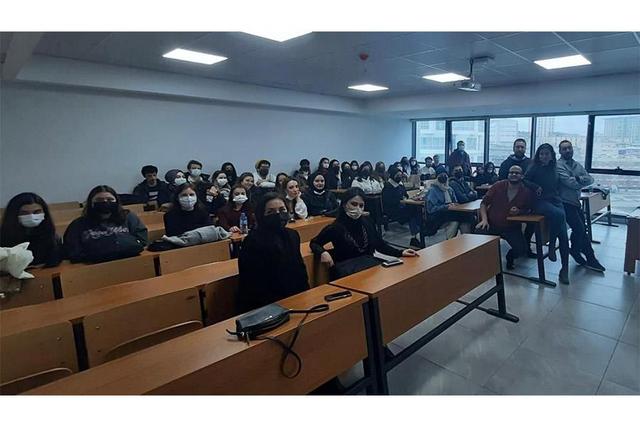 https://content.yeniyuzyil.edu.tr/upload/galeri/2022/5102/big/2.jpg