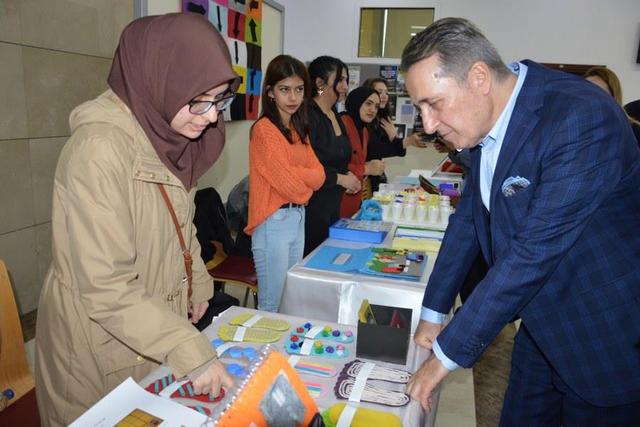 https://content.yeniyuzyil.edu.tr/upload/galeri/2022/5730/big/18.JPG