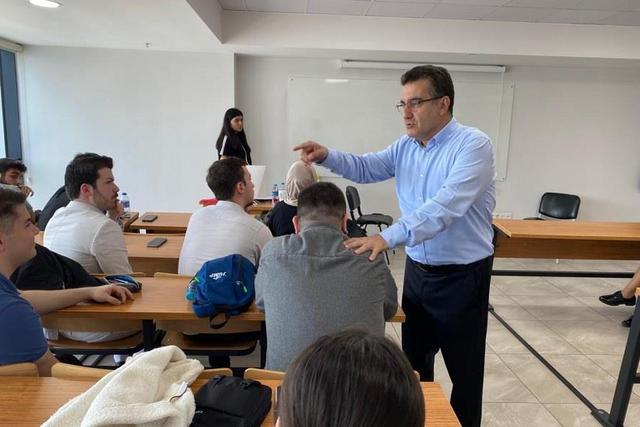 https://content.yeniyuzyil.edu.tr/upload/galeri/2023/6013/big/7.jpg