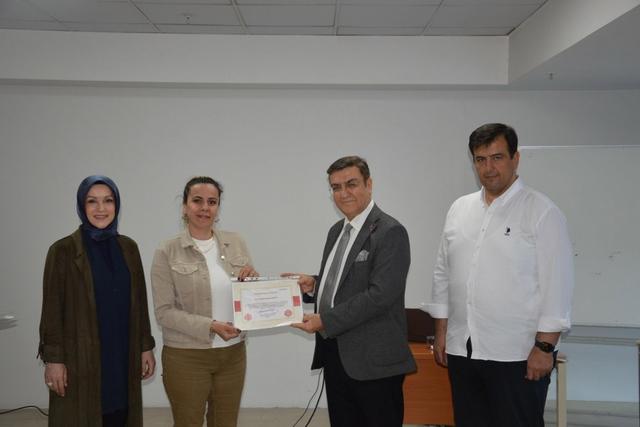 https://cmsapi.yeniyuzyil.edu.tr/news-media/big/1ef590ea-d4f6-48e4-a9ae-613793b6ff1a20.jpeg