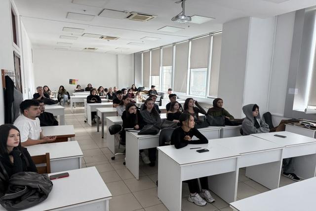 https://cmsapi.yeniyuzyil.edu.tr/news-media/big/34422713-ad93-42b9-bac0-0ee557f38089oryantasyon26-27--15.jpeg