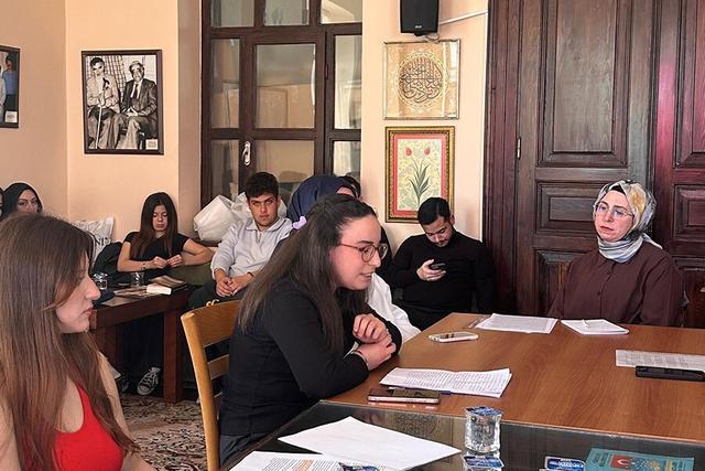 https://cmsapi.yeniyuzyil.edu.tr/news-media/big/4037c4cd-7976-41b0-aab6-19e517b36b89Artboard-7dteokuma.jpg