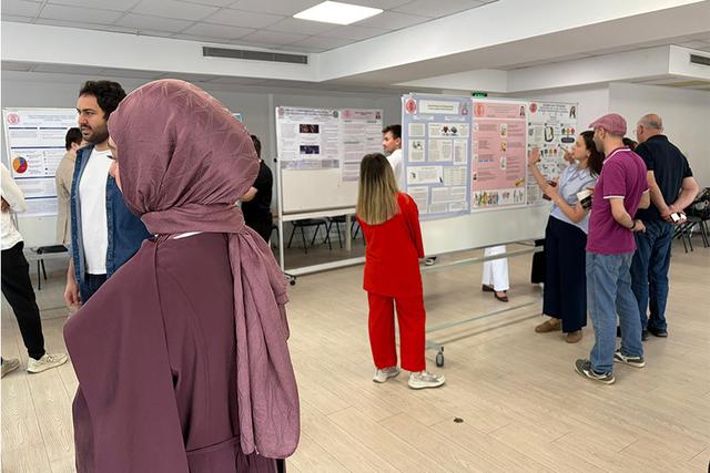 https://cmsapi.yeniyuzyil.edu.tr/news-media/big/53b92553-c53c-48e0-b5a8-d66753c8cce2cihan-unlu-5.jpg