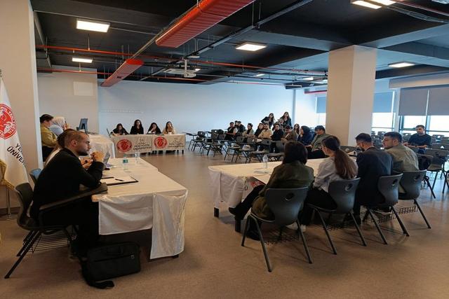 https://cmsapi.yeniyuzyil.edu.tr/news-media/big/69921e66-9873-4d26-abe1-6725c2cef8875.jpg