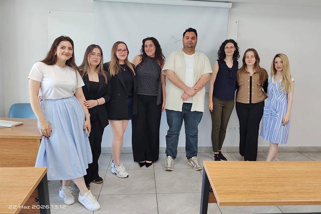 https://cmsapi.yeniyuzyil.edu.tr/news-media/big/784ecb70-6221-41e5-bb96-2ed00e24e102isg-3.jpg