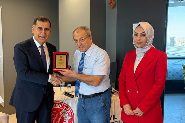 https://cmsapi.yeniyuzyil.edu.tr/news-media/big/adfec41d-42b6-499e-80e7-60fbc9d446745.jpeg