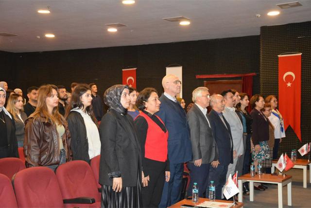 https://cmsapi.yeniyuzyil.edu.tr/news-media/big/b65f2862-b482-4d55-b39c-151df6c9b3d22.jpg