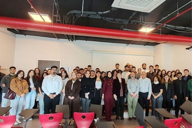https://cmsapi.yeniyuzyil.edu.tr/news-media/big/d91425d3-1471-4686-94e9-72c4cea7c56c9.jpg