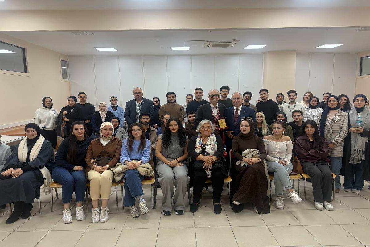 https://cmsapi.yeniyuzyil.edu.tr/news-media/big/e520d41e-01c8-473e-846e-17af38c254a0kariyer-fuari-1.jpeg