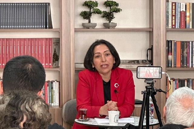 https://cmsapi.yeniyuzyil.edu.tr/news-media/big/eb947d3e-80b9-486c-9cef-4f47bdd981994-4.jpg
